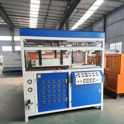 লাঞ্চ বক্স পিএস ভ্যাকুয়াম গঠনের মেশিন 180mm গঠনের গভীরতা সঙ্গে